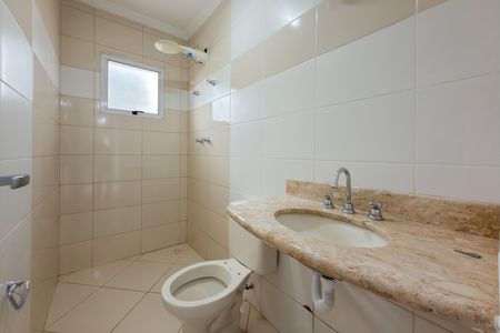 Casa para alugar com 150m², 3 quartos e 2 vagasBanheiro Social