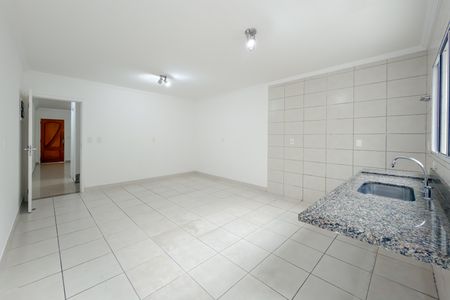 Casa para alugar com 150m², 3 quartos e 2 vagasCozinha