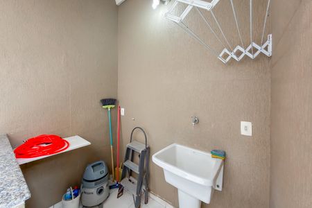 Casa para alugar com 150m², 3 quartos e 2 vagasÁrea de Serviço