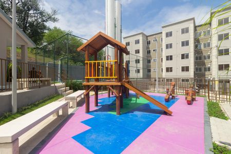 Apartamento para alugar com 42m², 2 quartos e 1 vaga Apartamento para alugar com 42m², 2 quartos e 1 vagaÁrea comum - Playground