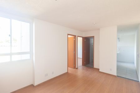 Sala de apartamento para alugar com 2 quartos, 42m² em Campo Grande, Rio de Janeiro