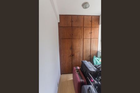 Apartamento à venda com 140m², 4 quartos e 2 vagasQuarto de Serviço