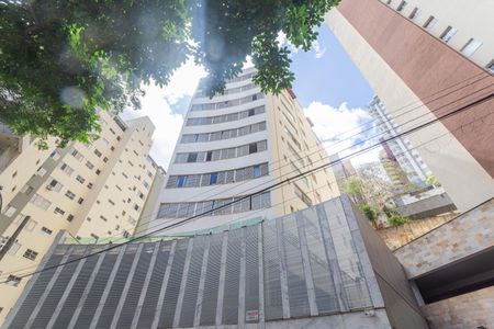 Apartamento à venda com 140m², 4 quartos e 2 vagasFachada
