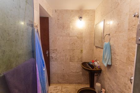 Apartamento à venda com 140m², 4 quartos e 2 vagasBanheiro da Suíte