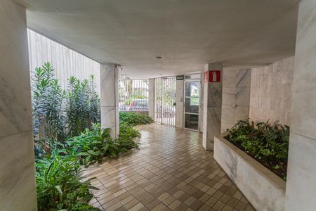 Apartamento à venda com 140m², 4 quartos e 2 vagasHall de entrada