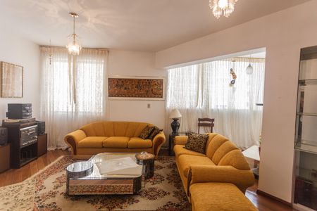 Sala de apartamento à venda com 4 quartos, 140m² em Sion, Belo Horizonte