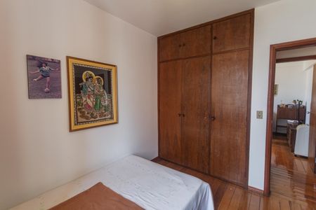 Apartamento à venda com 140m², 4 quartos e 2 vagasQuarto 3
