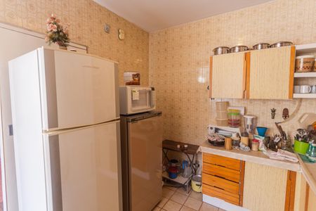 Apartamento à venda com 140m², 4 quartos e 2 vagasCozinha