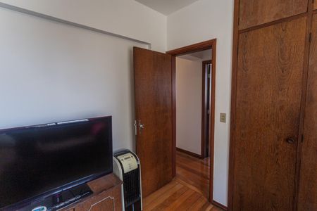 Apartamento à venda com 140m², 4 quartos e 2 vagasQuarto 4