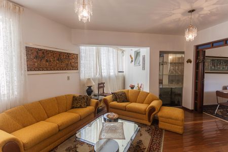 Sala de apartamento à venda com 4 quartos, 140m² em Sion, Belo Horizonte