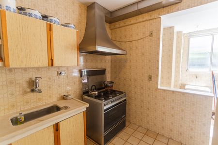 Apartamento à venda com 140m², 4 quartos e 2 vagasCozinha