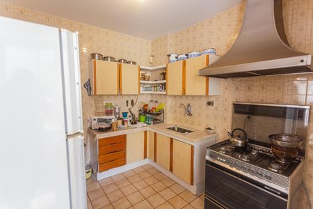 Apartamento à venda com 140m², 4 quartos e 2 vagasCozinha