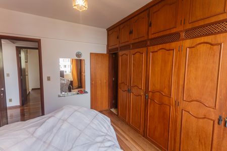 Apartamento à venda com 140m², 4 quartos e 2 vagasSuíte