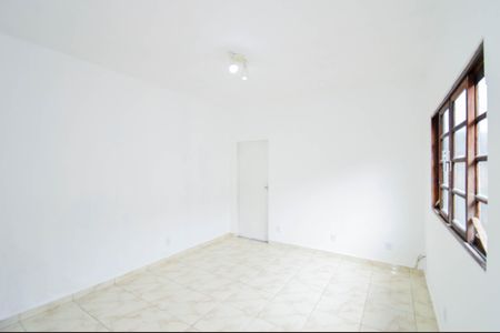 Sala de casa para alugar com 1 quarto, 125m² em Parque Jurema, Guarulhos
