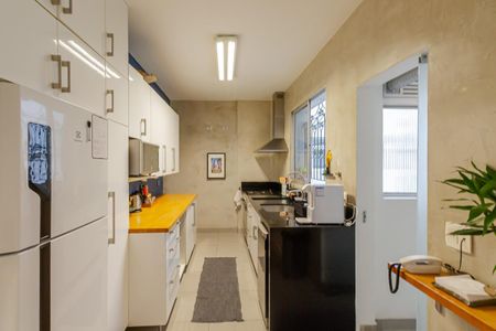 Apartamento à venda com 102m², 1 quarto e 2 vagas Apartamento à venda com 102m², 1 quarto e 2 vagasCozinha