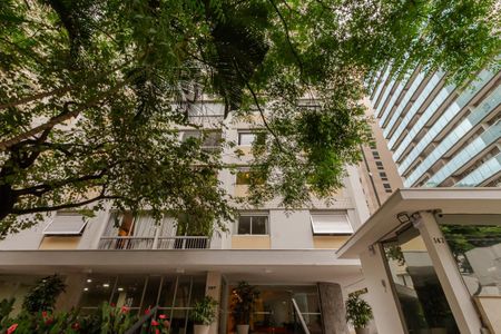 Apartamento à venda com 102m², 1 quarto e 2 vagas Apartamento à venda com 102m², 1 quarto e 2 vagasFachada