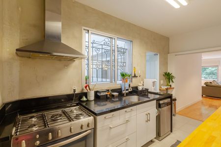 Apartamento à venda com 102m², 1 quarto e 2 vagas Apartamento à venda com 102m², 1 quarto e 2 vagasCozinha