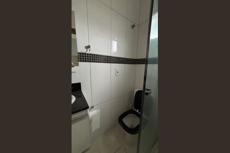 Apartamento à venda com 100m², 2 quartos e 1 vaga Apartamento à venda com 100m², 2 quartos e 1 vagaBanheiro da Suíte