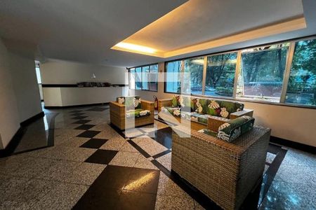 Apartamento à venda com 79m², 4 quartos e 3 vagasHall