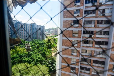 Apartamento à venda com 79m², 4 quartos e 3 vagasQuarto 2