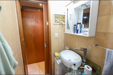 Apartamento à venda com 79m², 4 quartos e 3 vagasBanheiro