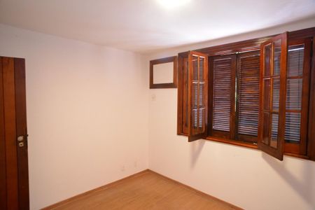 Casa de condomínio para alugar com 182m², 4 quartos e 3 vagasQuarto 3