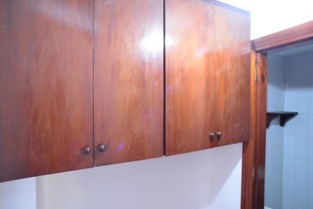 Casa de condomínio para alugar com 182m², 4 quartos e 3 vagasQuarto de Serviço