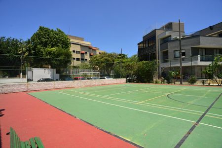 Casa de condomínio para alugar com 182m², 4 quartos e 3 vagasÁrea Comum - Quadra Esportiva