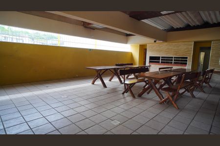 Apartamento para alugar com 76m², 2 quartos e 1 vagaÁrea comum - Churrasqueira