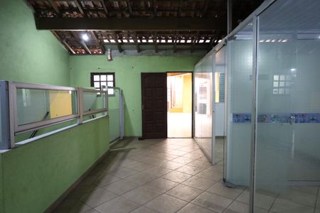 Casa para alugar com 3 quartos, 80m² em Jardim Satelite, São Paulo