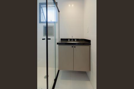 Banheiro de kitnet/studio para alugar com 1 quarto, 30m² em Vila Mariana, São Paulo