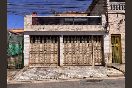 Casa à venda com 80m², 1 quarto e sem vaga Casa à venda com 80m², 1 quarto e sem vagaFachada