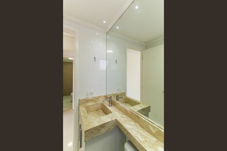 Apartamento para alugar com 57m², 2 quartos e 1 vagaBanheiro da Suíte 2