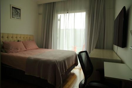 Casa à venda com 200m², 3 quartos e 3 vagasSuíte 