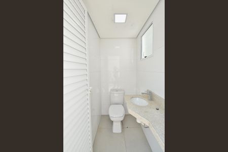 Casa para alugar com 330m², 5 quartos e 3 vagas Casa para alugar com 330m², 5 quartos e 3 vagasBanheiro de serviço