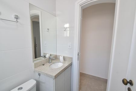 Casa para alugar com 330m², 5 quartos e 3 vagas Casa para alugar com 330m², 5 quartos e 3 vagasBanheiro da suíte 5