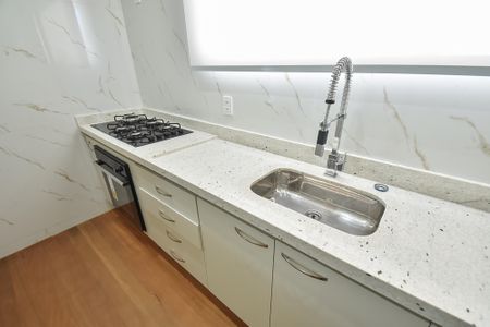 Casa para alugar com 330m², 5 quartos e 3 vagas Casa para alugar com 330m², 5 quartos e 3 vagasCozinha