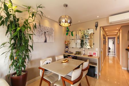 Apartamento à venda com 110m², 3 quartos e 2 vagasSala