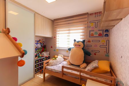 Apartamento à venda com 110m², 3 quartos e 2 vagasQuarto 2