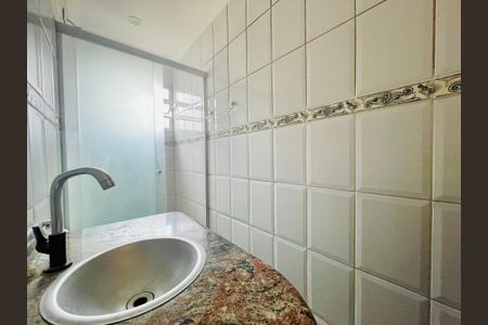 Apartamento à venda com 58m², 2 quartos e 1 vagaBanheiro