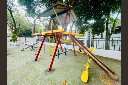 Apartamento à venda com 58m², 2 quartos e 1 vagaPlayground