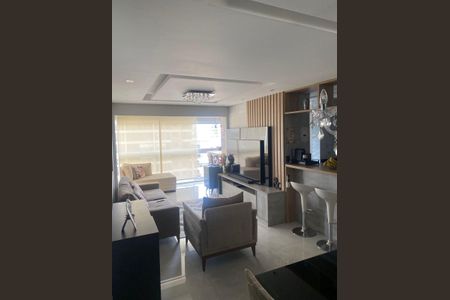 Apartamento à venda com 81m², 2 quartos e 2 vagas Apartamento à venda com 81m², 2 quartos e 2 vagasSala