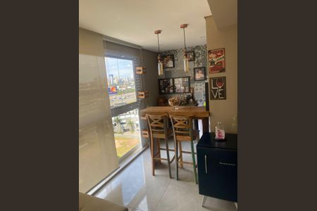 Apartamento à venda com 81m², 2 quartos e 2 vagas Apartamento à venda com 81m², 2 quartos e 2 vagasVaranda