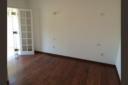 Casa à venda com 214m², 3 quartos e 2 vagasFoto 10
