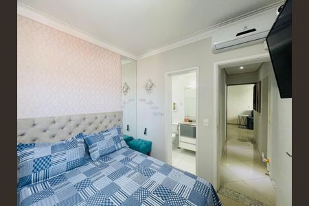 Apartamento à venda com 81m², 3 quartos e 2 vagasQuarto 2