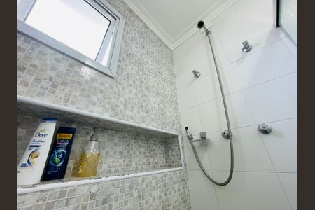 Apartamento à venda com 81m², 3 quartos e 2 vagasBanheiro 1