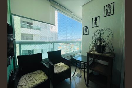 Apartamento à venda com 81m², 3 quartos e 2 vagasVaranda da Sala