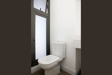 Lavabo de apartamento para alugar com 1 quarto, 72m² em Centro Histórico, Porto Alegre