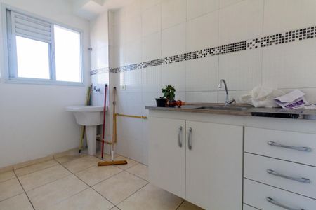 Apartamento para alugar com 29m², 2 quartos e sem vaga Apartamento para alugar com 29m², 2 quartos e sem vagaCozinha e Área de Serviço
