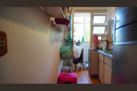 Cozinha de kitnet/studio à venda com 1 quarto, 32m² em Menino Deus, Porto Alegre